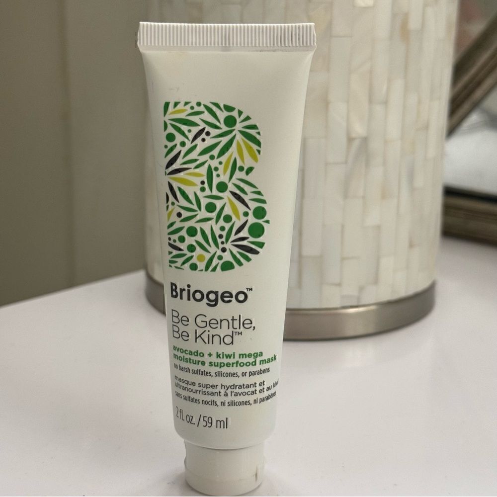 NWT - Briogeo Hair Be Gentle Be Kind Deep Conditioning Treatment 2 Fl Oz
